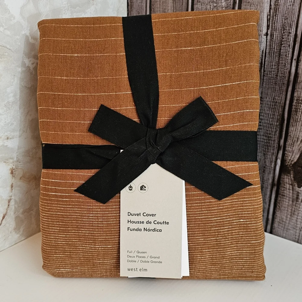 European Flax Linen Graduated Stripe Queen Duvet Cover & Standard Shams Amber